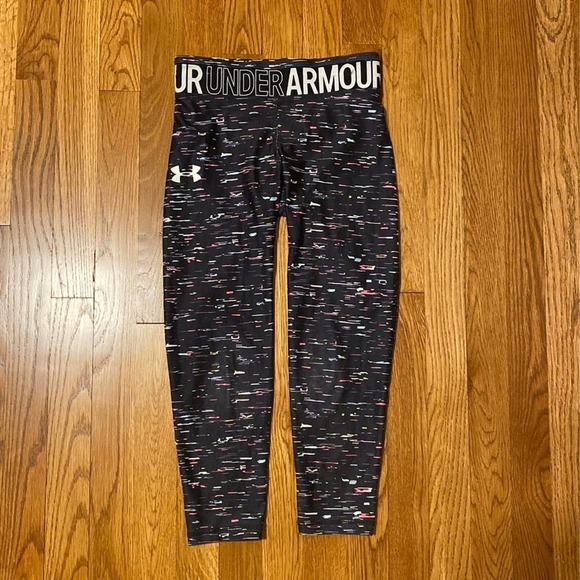 Under Armour Youth MD Girls' HeatGear® Armour Crop (GUC) legging - Picture 4 of 4